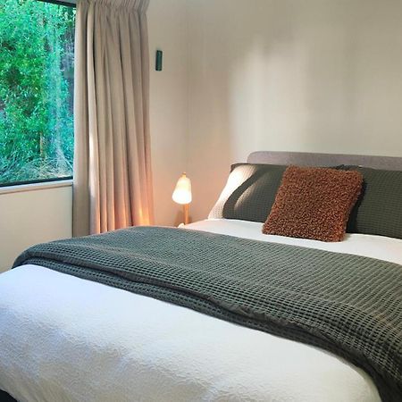 Appartamento Pukemara Retreat Sandymount Esterno foto